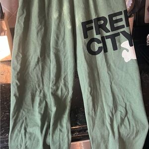 Freecity Green Sweatpants